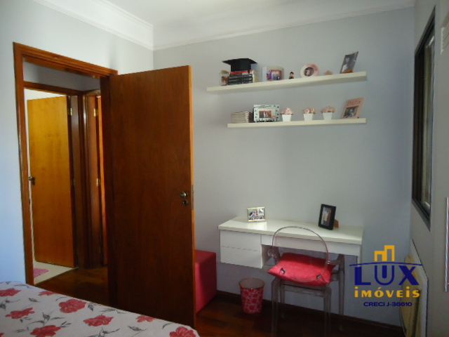 Apartamento – V. Redentora (Venda) Apartamento – V. Redentora (Venda)