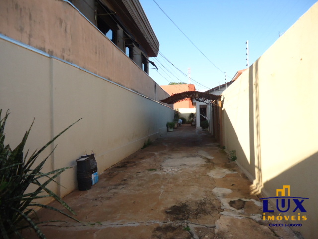 Casa | Comercial – Vila Sto. Antônio (Venda)