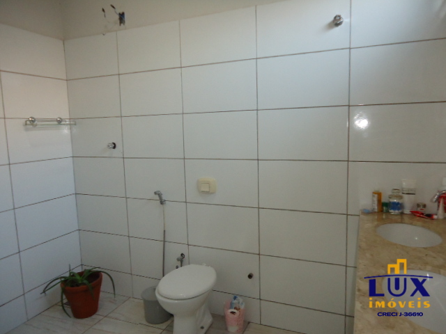 Casa | Comercial – Vila Sto. Antônio (Venda)