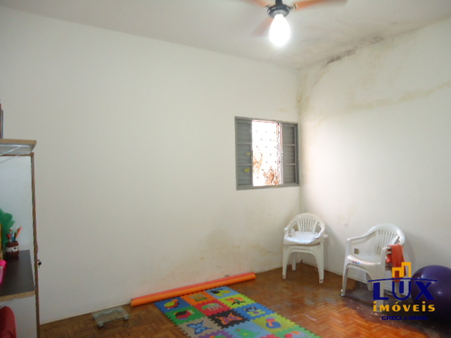 Casa | Comercial – Vila Sto. Antônio (Venda)