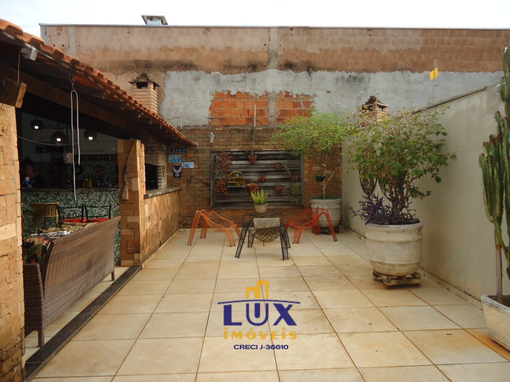 Casa – Res. D. Lafayette Libânio (venda)