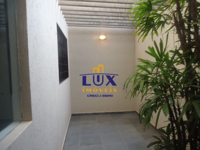 Casa – Jardim Universitário (Venda)