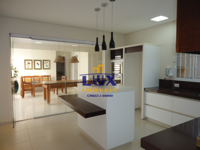 Casa – Jardim Universitário (Venda)