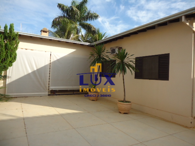 Casa – Jardim Universitário (Venda)