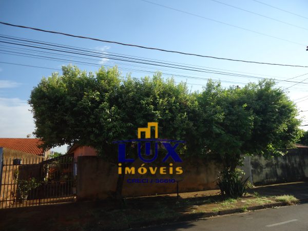 Casa – Jardim dos Gomes (Venda)