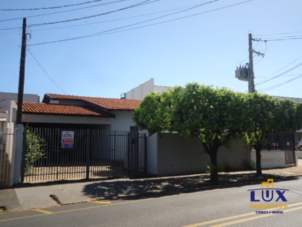 Casa – Jardim Municipal (Locação)