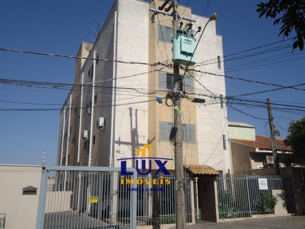 Apartamento – Jardim Urano (Venda)