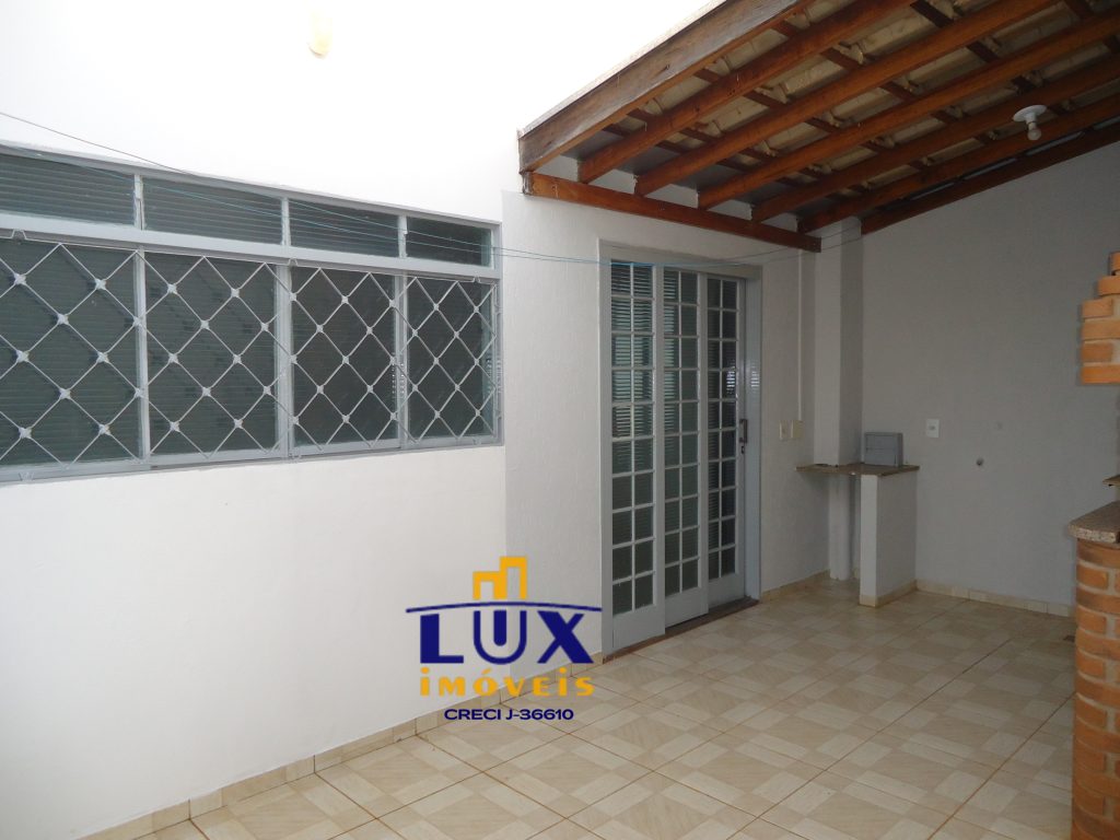 Casa de Fundos – Jardim Roseiral (Locação) Casa de Fundos – Jardim Roseiral (Locação)