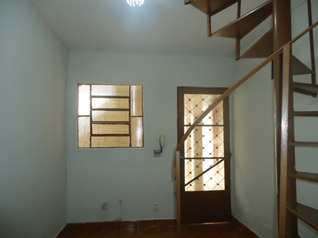 Casa – Eldorado (Locação)