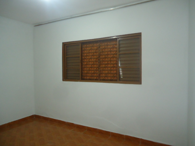 Casa – Eldorado (Locação)