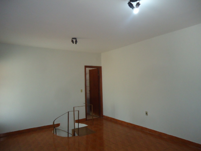 Casa – Eldorado (Locação)