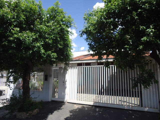 Casa – Jardim Antunes (Venda)
