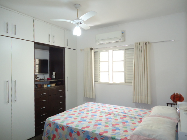 Casa – Jardim Antunes (Venda)