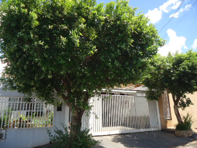 Casa – Jardim Antunes (Venda)