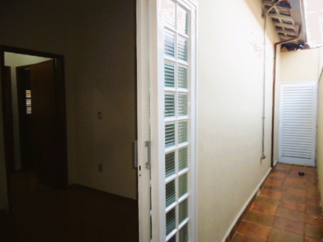 Casa – Vila Ideal (Locação)