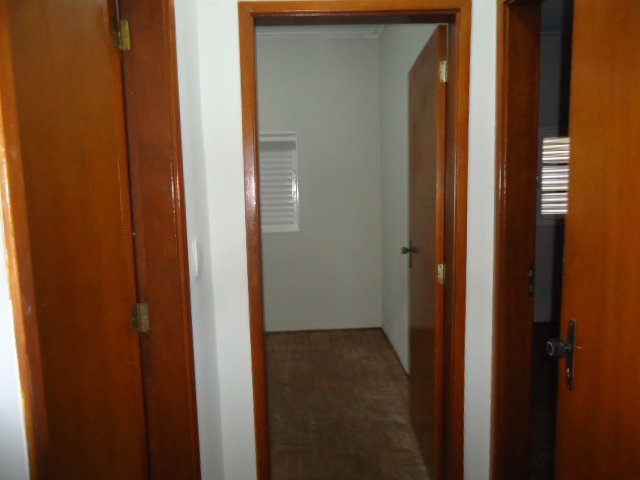 Casa – Vila Ideal (Locação)