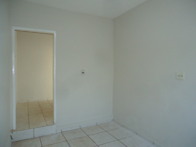 Casa – Vila Ideal (Locação)