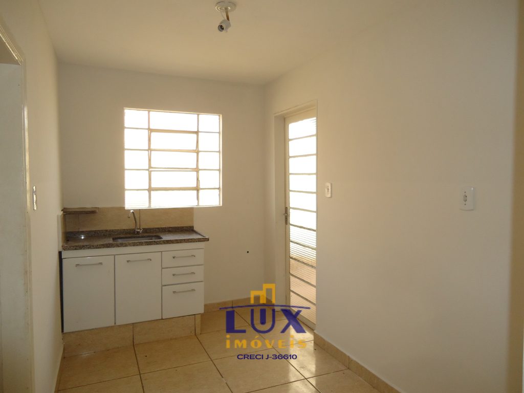 Casa Frente – Vila Diniz (Locação)