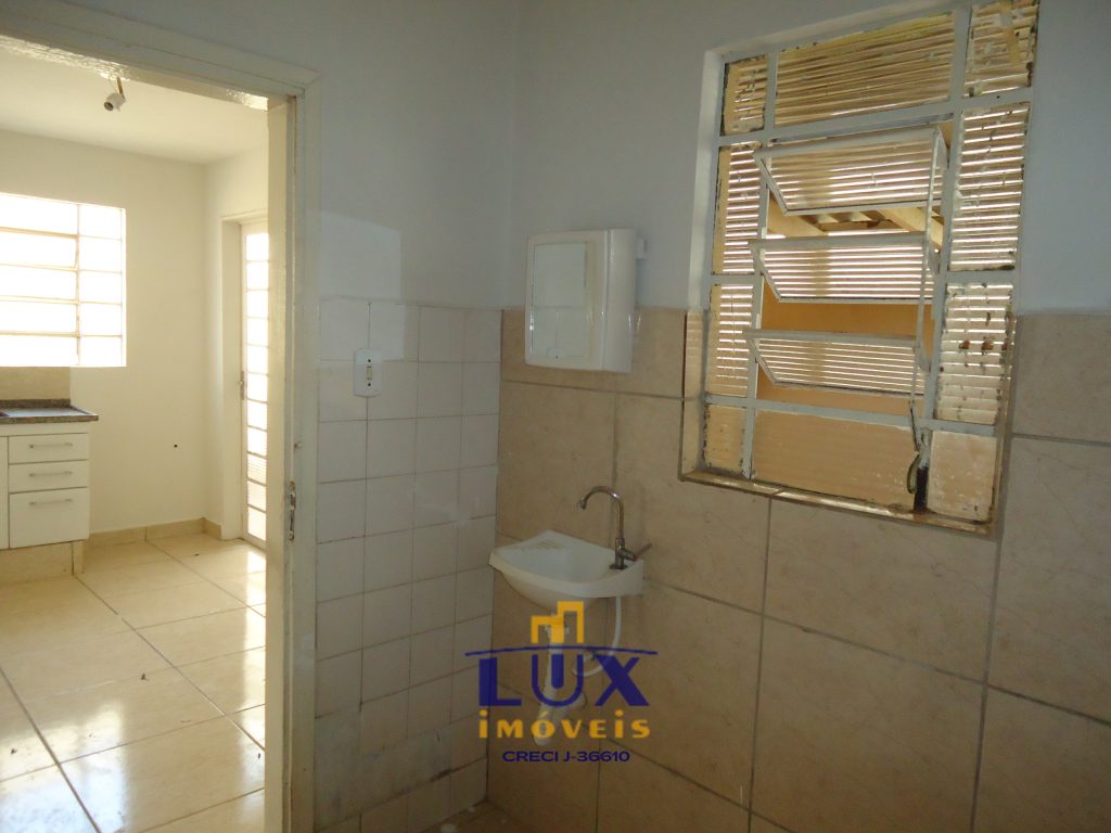 Casa Frente – Vila Diniz (Locação)