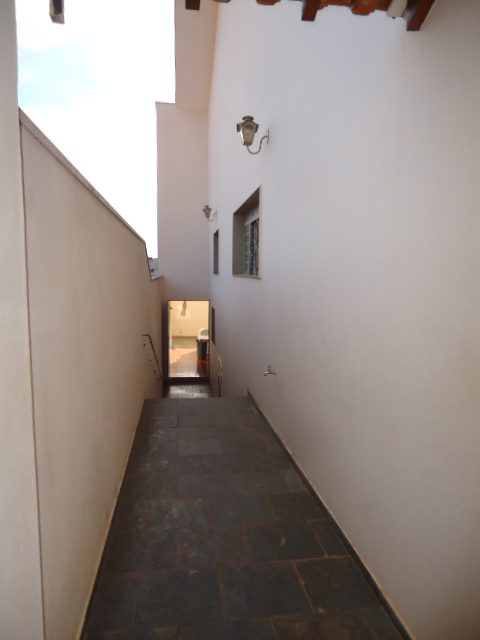 Casa – Vila Maceno (Venda)