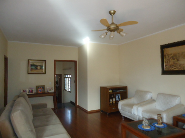 Casa – Vila Maceno (Locação)