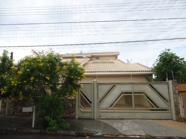 Casa – Jardim Primavera (Locação)