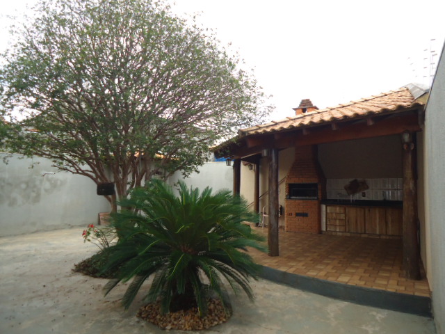Casa – Jardim Primavera (Locação)