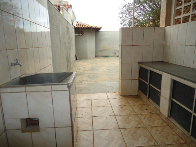 Casa – Jardim Primavera (Locação)