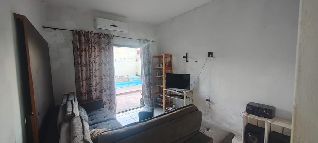 Casa – Jardim Arroyo (Locação)