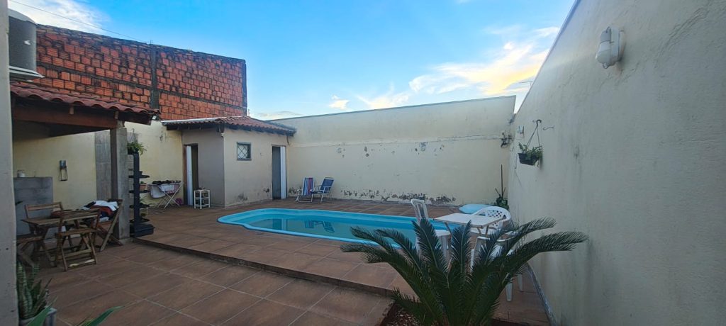 Casa – Jardim Arroyo (Locação)