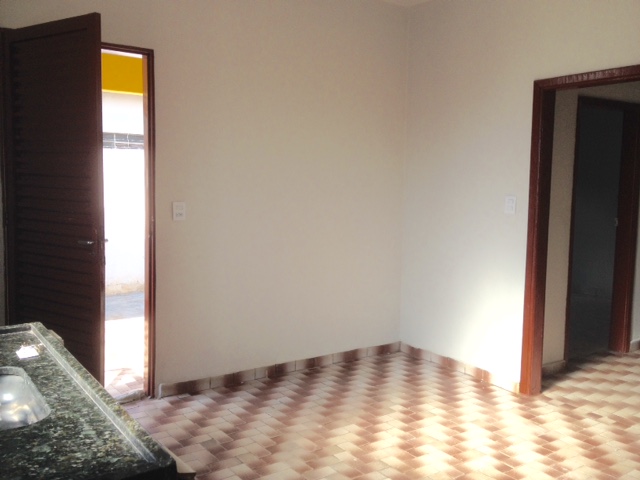 Casa – Parque Industrial (Locação)