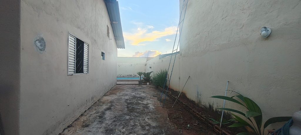 Casa – Jardim Arroyo (Venda)