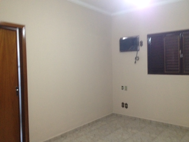 Casa – Eldorado (Venda)
