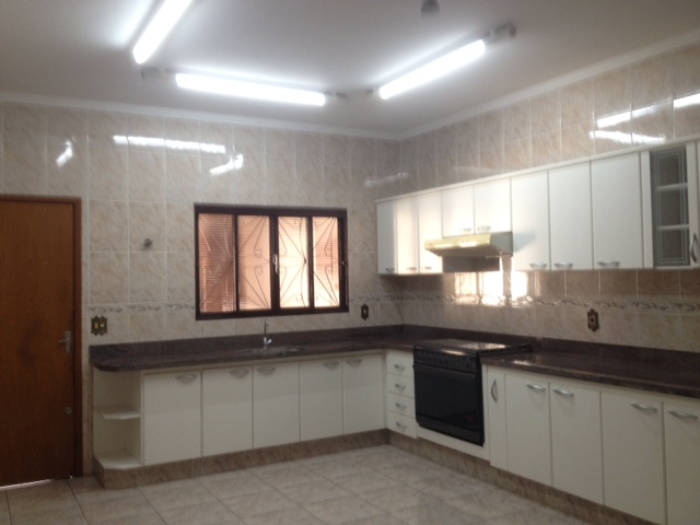 Casa – Eldorado (Venda)
