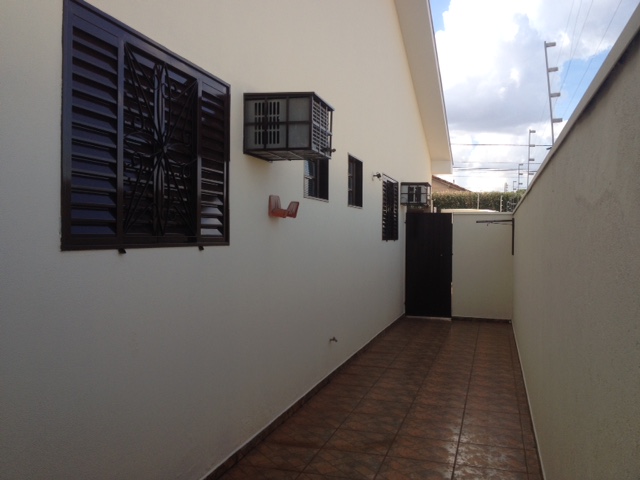 Casa – Eldorado (Venda)