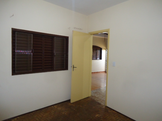 Casa – Vila N. Sra. do Carmo (Locação)