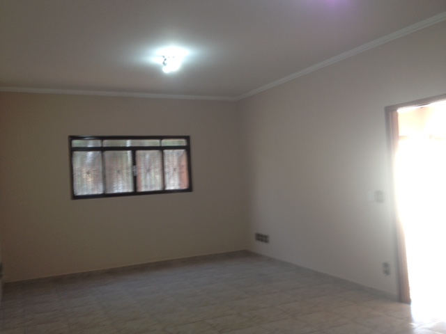 Casa – Eldorado (Venda)
