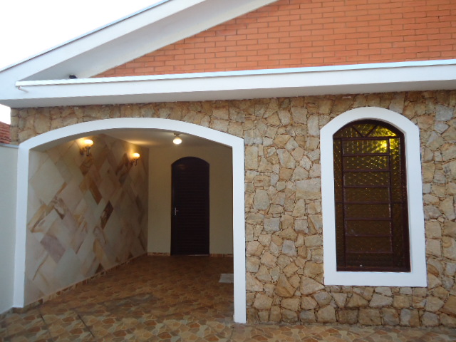 Casa – Vila N. Sra. do Carmo (Locação)