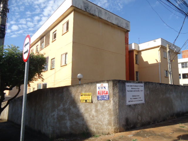 Apartamento – Jd. Santa Lúcia (Locação)