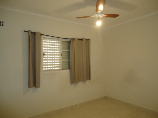 Apartamento – Jd. Santa Lúcia (Locação)