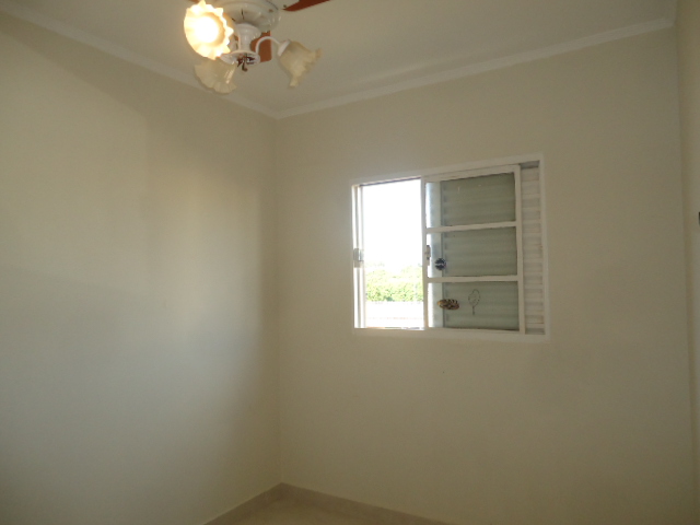 Apartamento – Jd. Santa Lúcia (Locação)
