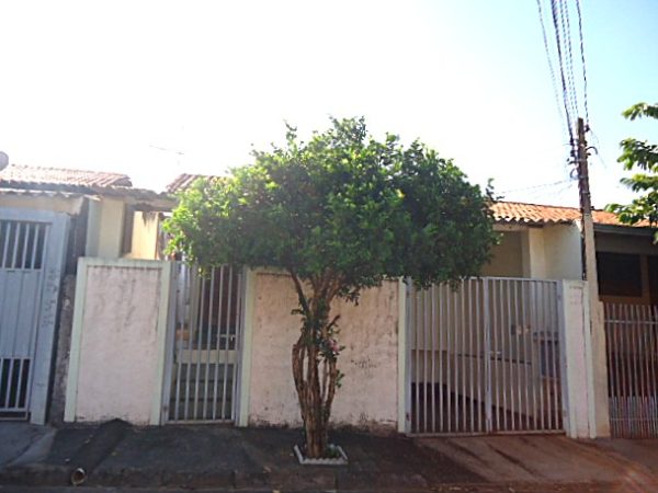 Casa – Cecap (Locação)