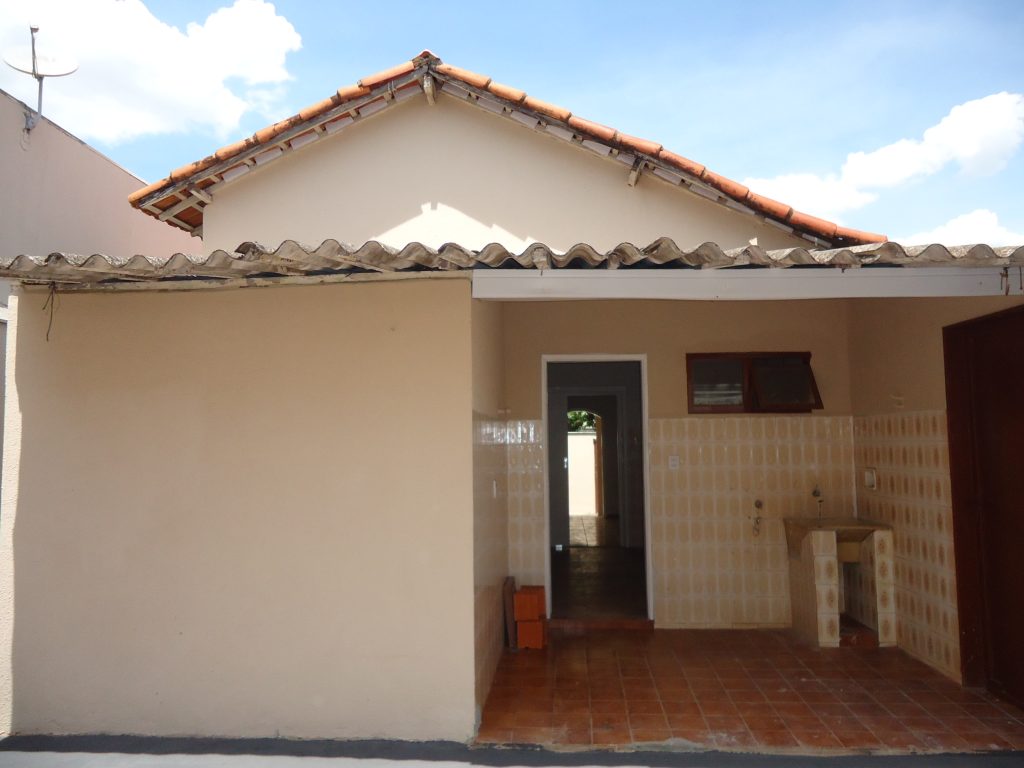 Casa de Frente – Jardim América (Locação)