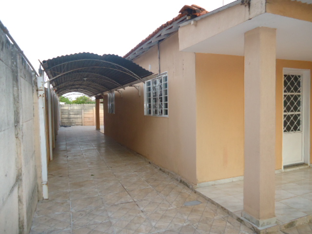 Casa de Frente – Vila Ideal (Locação)
