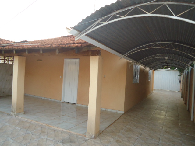 Casa de Frente – Vila Ideal (Locação)