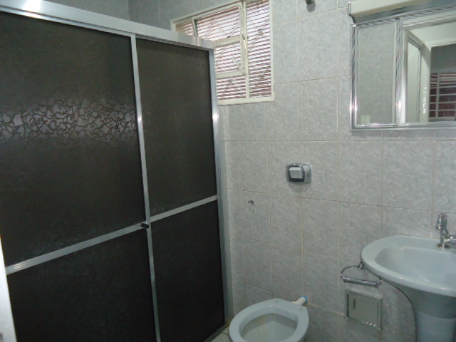 Casa de Frente – Vila Ideal (Locação)