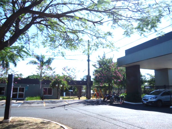 Casa – Garden Village I (Locação)