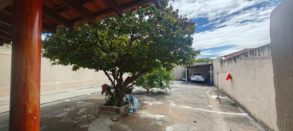 Casa – São Francisco (Venda)