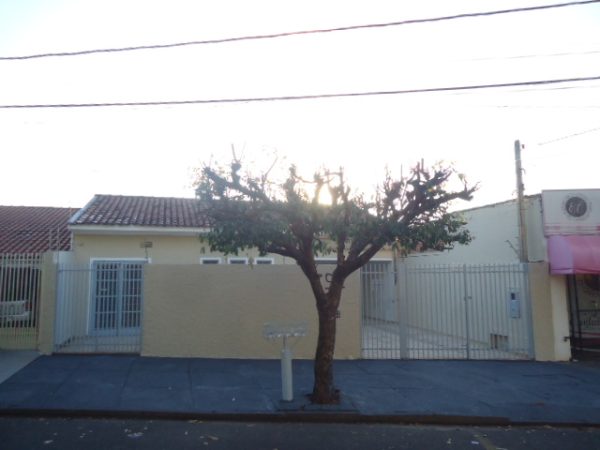Casa – São Judas Tadeu (Venda)