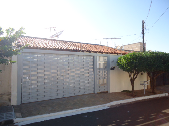 Casa – Cristo Rei (Locação)